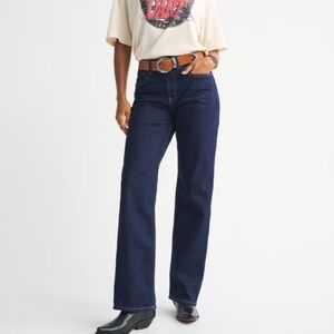 Abercrombie CURVE LOVE High Rise 90s Relaxed Jean
